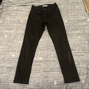 Levi’s 721 high rise skinny jeans